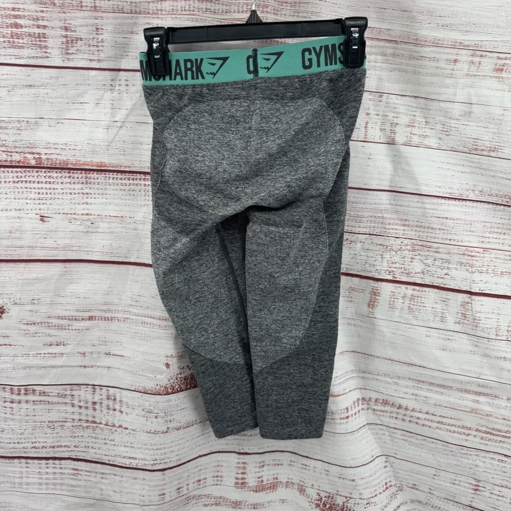 Gymshark Flex Cropped Leggings Womens‎ Small Grey Teal Logo Waistband Seamless